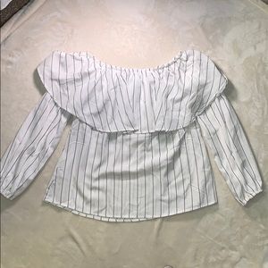 REVERSE Off The Shoulder Pin Striped Blouse